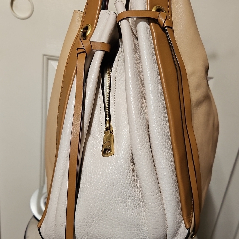 Coach EUC 1941 Harmony Hobo Colorblock Tan and White Shoulder Bag - Picture 3 of 16